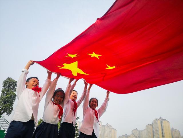 北京2023年GDP达43760.7亿元,同比增长5.2%