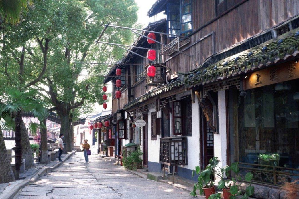 徐进失守徽酒老二，口子窖面临“内忧外患”